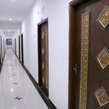 Hotel M.P Madurai Esterno foto