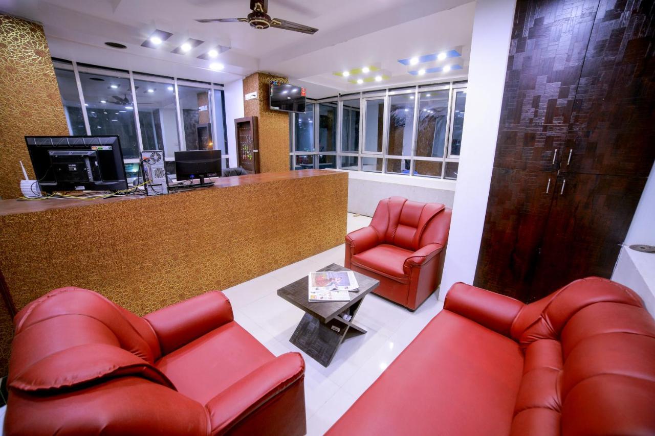 Hotel M.P Madurai Esterno foto
